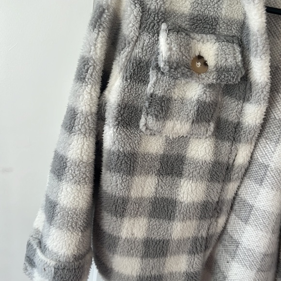 Art Class Plaid Shacket - Girls S 6/6X - Picture 4 of 5